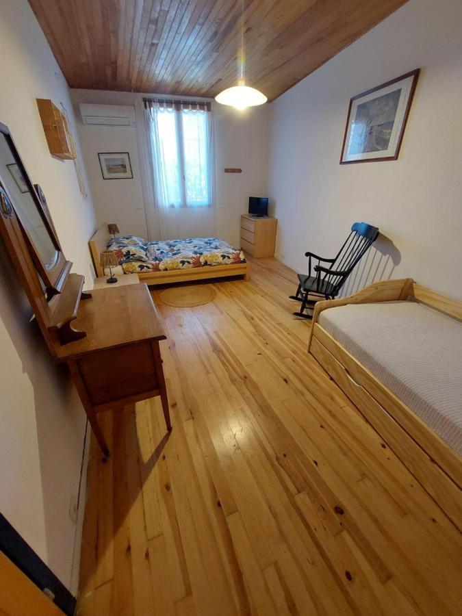 Chambres D'Hotes : Les Maisons De Gaia Tuchan ภายนอก รูปภาพ